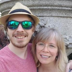 Meet your Posher, Shellie